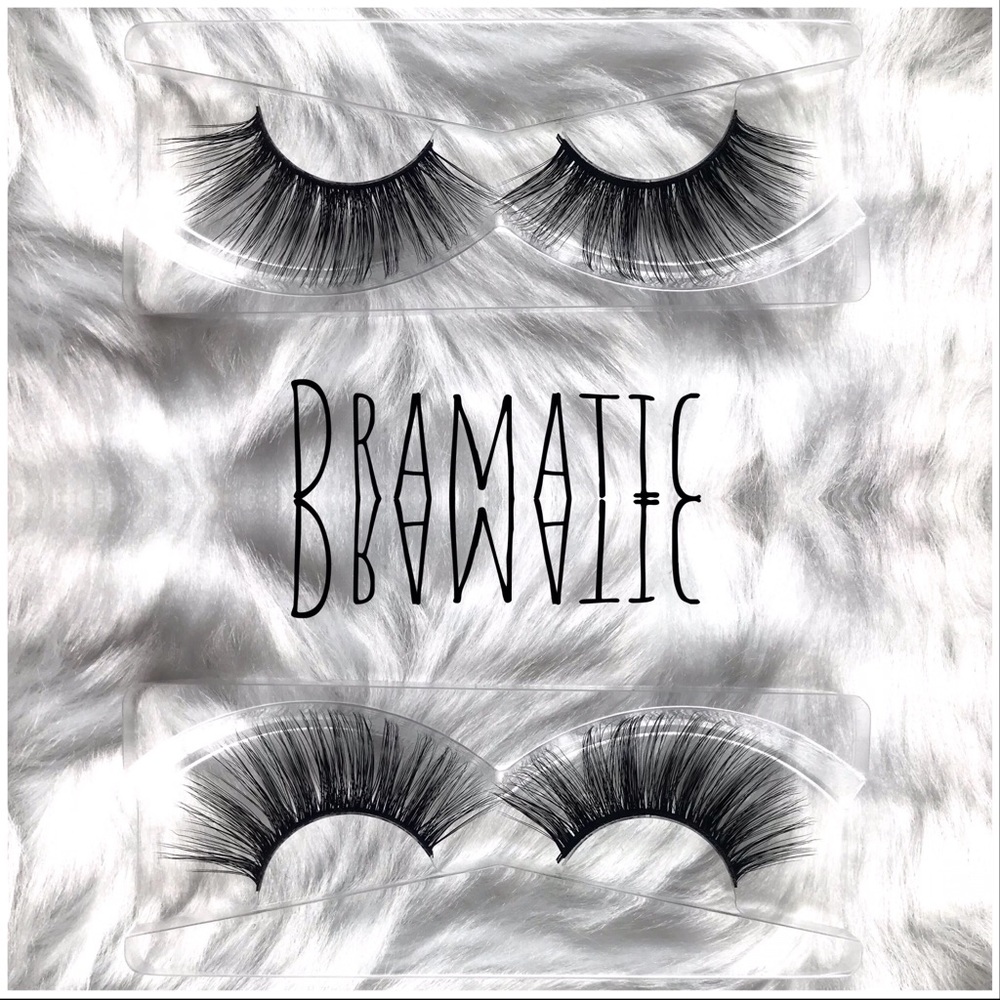 False eyelashes